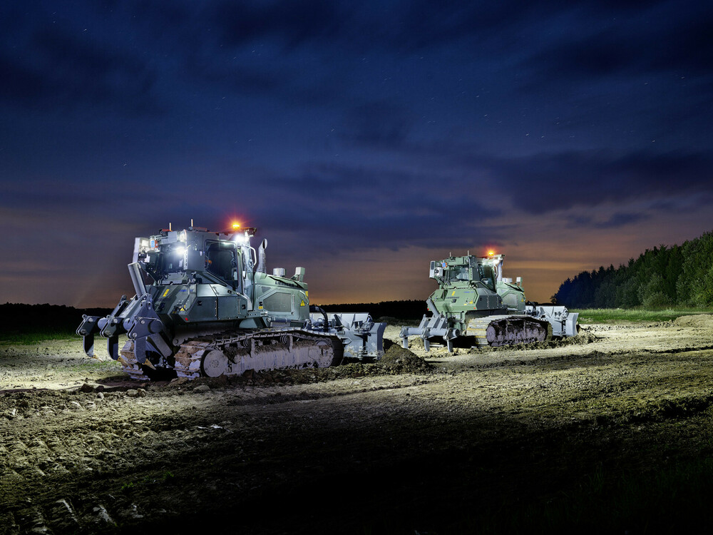 liebherr-pr-726-einsatz beim-bundesheer-1_300dpi.jpg