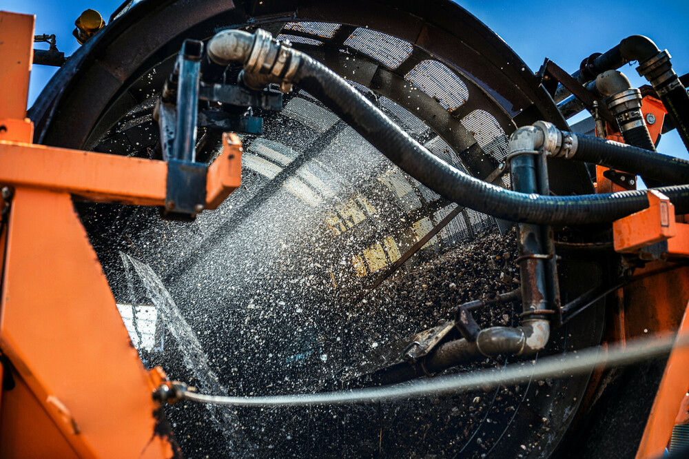 pressebild-press-image-bodenwaesche-soil-washing-pfas-bauer-resources-rgb (1).jpg