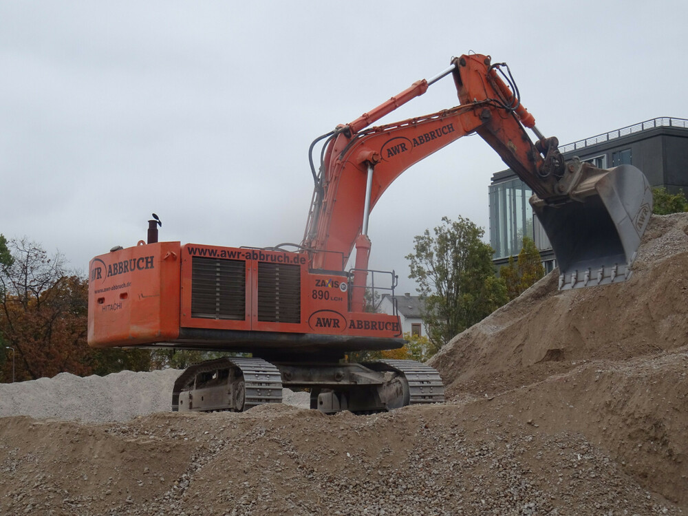 zaxis 870.jpg