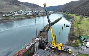 Mehr Informationen zu "Liebherr LTM 1650-8.1 Mobilkran"